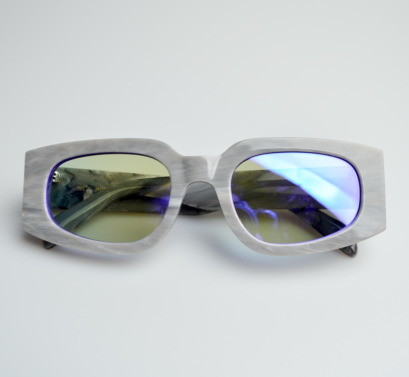 Óculos de Sol Willy  Mod. 3036 - Marmore Cinza